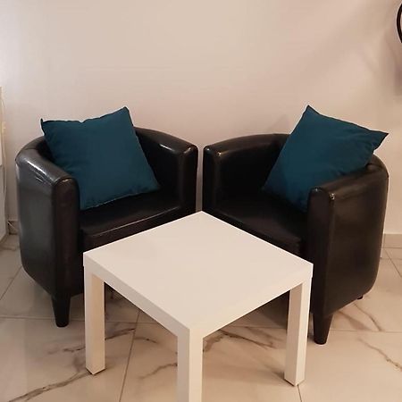 Jade 20.20 Apartment Lagos Bagian luar foto