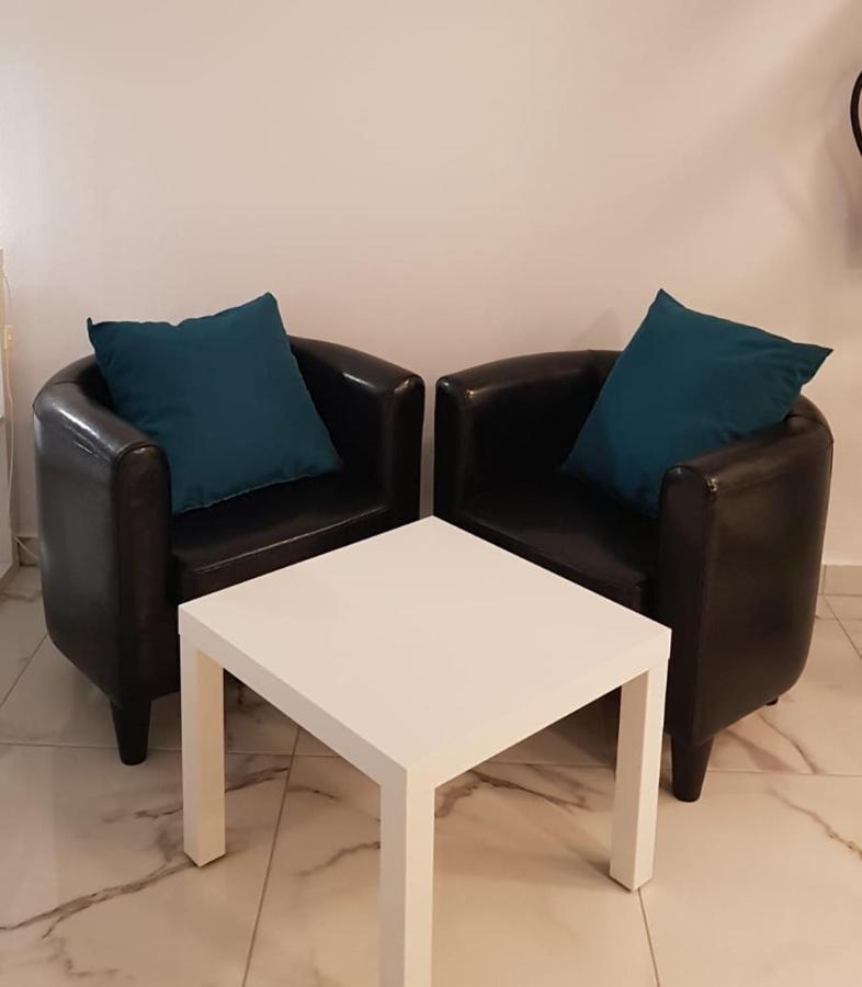 Jade 20.20 Apartment Lagos Bagian luar foto